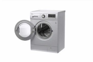 如何修复自动洗衣机进水电磁阀故障？