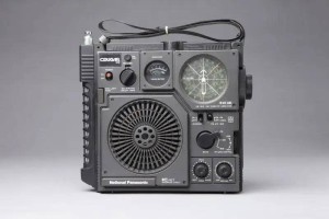 「经典名机」松下RF-877三波段收音机